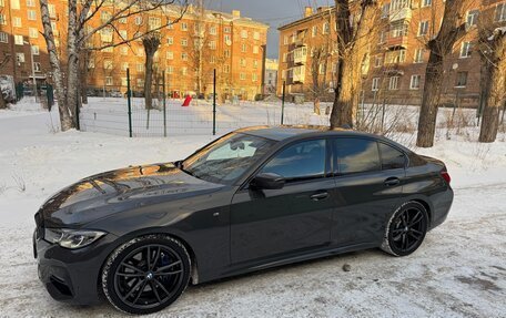 BMW 3 серия, 2019 год, 4 850 000 рублей, 2 фотография