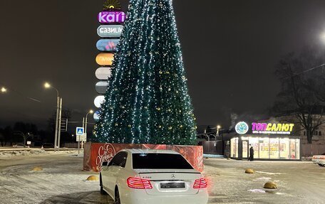 Mercedes-Benz E-Класс, 2013 год, 2 500 000 рублей, 15 фотография