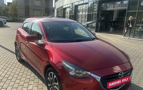 Mazda Demio IV, 2016 год, 1 500 000 рублей, 8 фотография