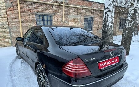 Mercedes-Benz E-Класс, 2005 год, 780 000 рублей, 6 фотография