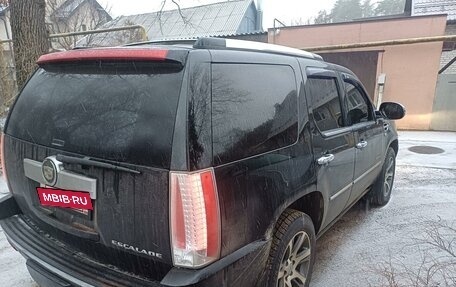 Cadillac Escalade III, 2008 год, 1 590 000 рублей, 10 фотография