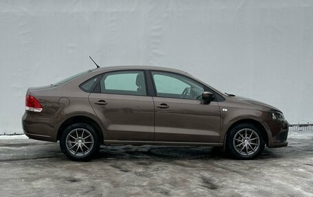 Volkswagen Polo VI (EU Market), 2015 год, 1 090 000 рублей, 4 фотография