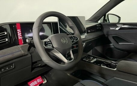 Volkswagen Tiguan, 2024 год, 6 550 000 рублей, 8 фотография