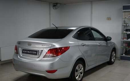 Hyundai Solaris II рестайлинг, 2012 год, 970 000 рублей, 2 фотография