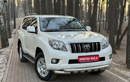 Toyota Land Cruiser Prado 150 рестайлинг 2, 2012 год, 3 250 000 рублей, 1 фотография