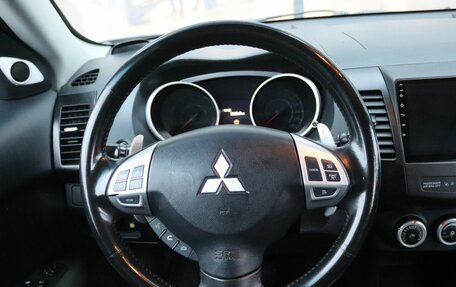 Mitsubishi Outlander III рестайлинг 3, 2008 год, 1 299 000 рублей, 16 фотография