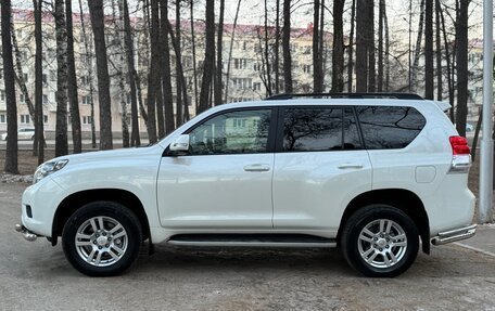 Toyota Land Cruiser Prado 150 рестайлинг 2, 2012 год, 3 250 000 рублей, 17 фотография