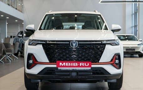 Changan CS35PLUS, 2024 год, 2 629 900 рублей, 2 фотография