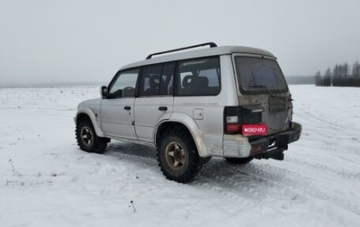 Mitsubishi Pajero III рестайлинг, 1992 год, 300 000 рублей, 1 фотография