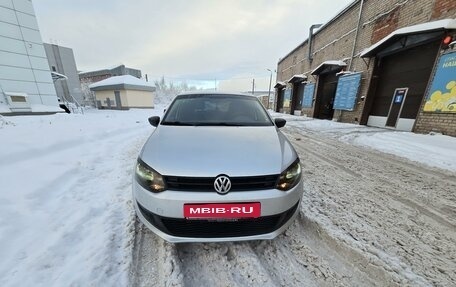 Volkswagen Polo VI (EU Market), 2010 год, 520 000 рублей, 1 фотография