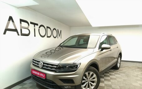 Volkswagen Tiguan II, 2018 год, 2 597 000 рублей, 1 фотография