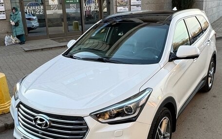 Hyundai Santa Fe III рестайлинг, 2018 год, 2 690 000 рублей, 3 фотография