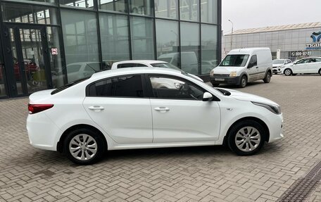 KIA Rio IV, 2018 год, 1 400 000 рублей, 4 фотография