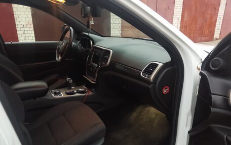 Jeep Grand Cherokee, 2013 год, 2 500 000 рублей, 16 фотография