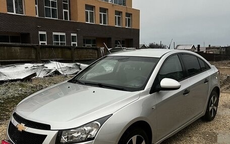 Chevrolet Cruze II, 2011 год, 790 000 рублей, 2 фотография