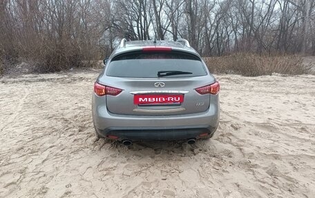 Infiniti FX II, 2011 год, 1 860 000 рублей, 3 фотография