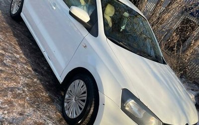 Volkswagen Polo VI (EU Market), 2014 год, 750 000 рублей, 1 фотография