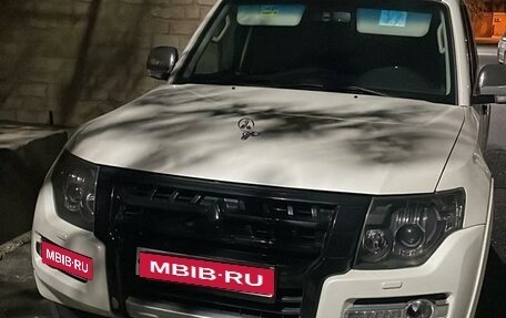 Mitsubishi Pajero IV, 2020 год, 4 080 000 рублей, 12 фотография