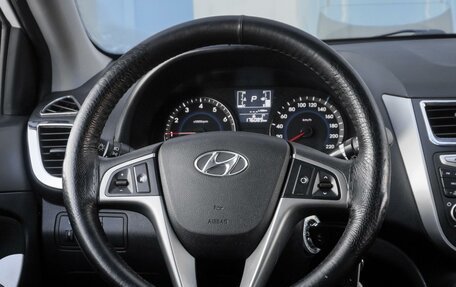 Hyundai Solaris II рестайлинг, 2015 год, 1 099 000 рублей, 14 фотография