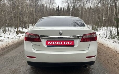 Renault Latitude I, 2013 год, 1 100 000 рублей, 2 фотография