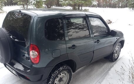 Chevrolet Niva I рестайлинг, 2011 год, 570 000 рублей, 14 фотография