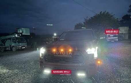 Toyota Sequoia, 2023 год, 16 000 000 рублей, 39 фотография