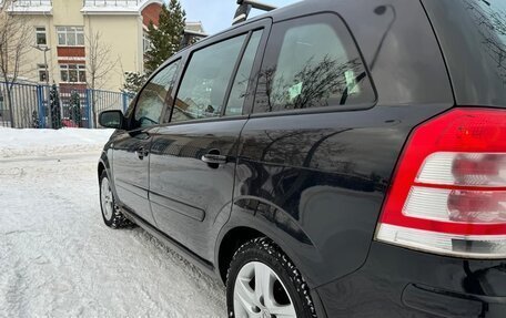 Opel Zafira B, 2010 год, 825 000 рублей, 8 фотография