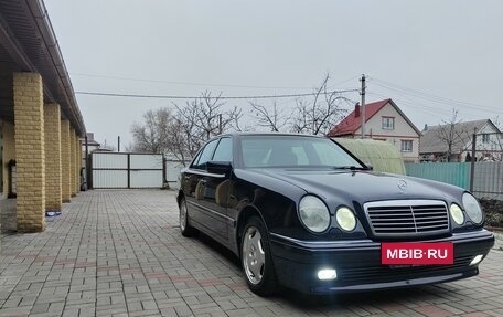 Mercedes-Benz E-Класс, 1997 год, 950 000 рублей, 4 фотография