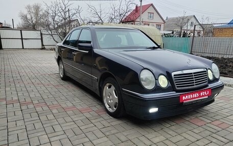 Mercedes-Benz E-Класс, 1997 год, 950 000 рублей, 9 фотография