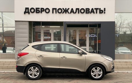 Hyundai ix35 I рестайлинг, 2011 год, 1 415 000 рублей, 4 фотография