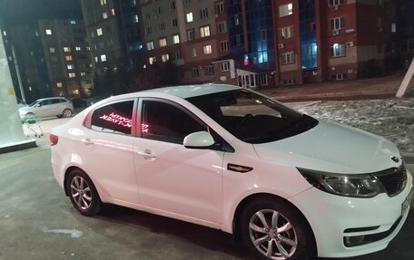 KIA Rio III рестайлинг, 2016 год, 840 000 рублей, 5 фотография