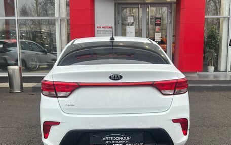 KIA Rio IV, 2019 год, 1 619 000 рублей, 6 фотография