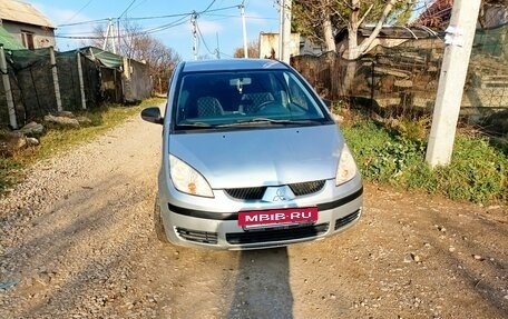 Mitsubishi Colt VI рестайлинг, 2005 год, 525 000 рублей, 2 фотография