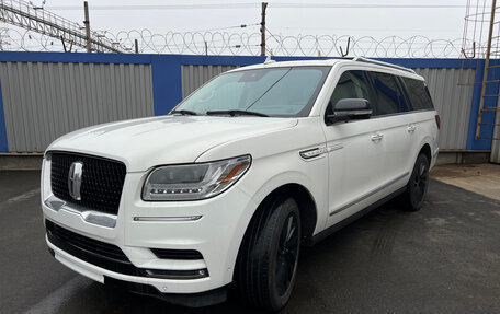 Lincoln Navigator, 2019 год, 7 777 000 рублей, 1 фотография