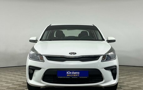 KIA Rio IV, 2018 год, 1 379 000 рублей, 2 фотография