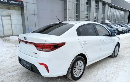 KIA Rio IV, 2018 год, 1 530 000 рублей, 5 фотография