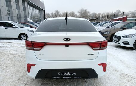 KIA Rio IV, 2018 год, 1 530 000 рублей, 4 фотография