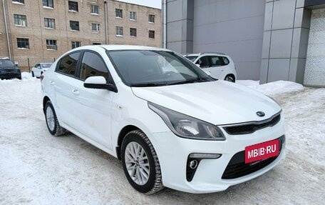 KIA Rio IV, 2018 год, 1 530 000 рублей, 7 фотография