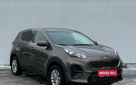 KIA Sportage IV рестайлинг, 2018 год, 2 170 000 рублей, 3 фотография