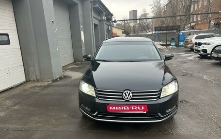 Volkswagen Passat B7, 2012 год, 1 000 000 рублей, 1 фотография