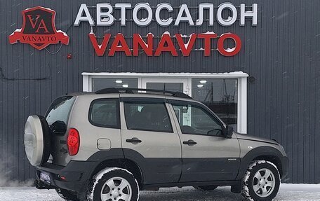 Chevrolet Niva I рестайлинг, 2016 год, 685 000 рублей, 6 фотография