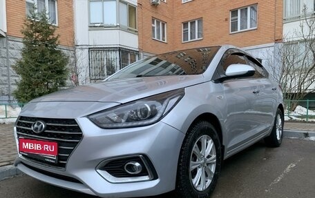 Hyundai Solaris II рестайлинг, 2017 год, 1 520 000 рублей, 2 фотография