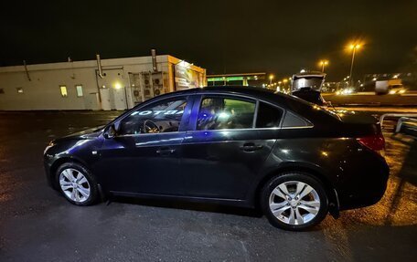 Chevrolet Cruze II, 2012 год, 700 000 рублей, 3 фотография