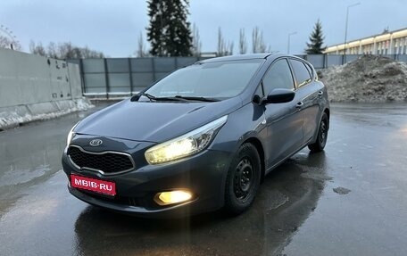 KIA cee'd III, 2013 год, 930 000 рублей, 1 фотография