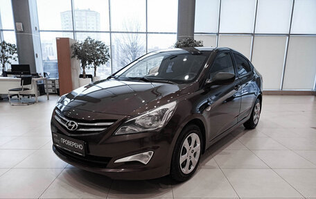 Hyundai Solaris II рестайлинг, 2015 год, 950 000 рублей, 5 фотография