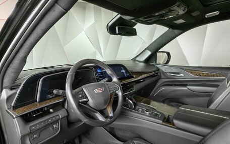 Cadillac Escalade V, 2023 год, 15 297 000 рублей, 14 фотография