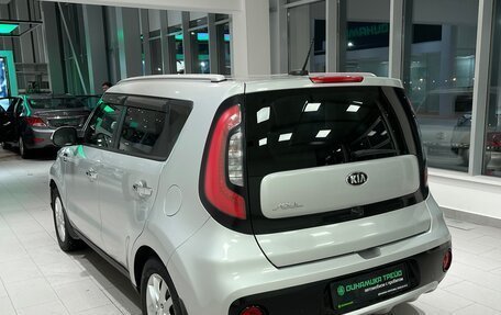 KIA Soul II рестайлинг, 2018 год, 1 848 000 рублей, 8 фотография