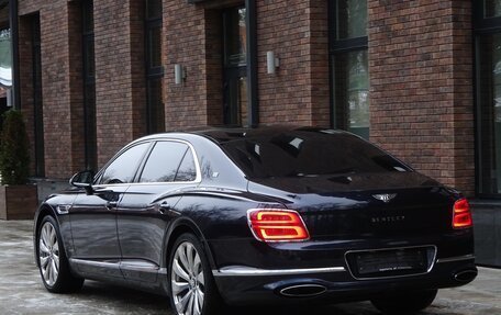 Bentley Flying Spur, 2020 год, 22 000 000 рублей, 10 фотография