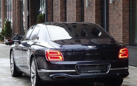 Bentley Flying Spur, 2020 год, 22 000 000 рублей, 11 фотография