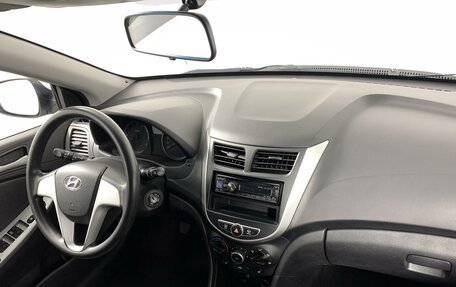 Hyundai Solaris II рестайлинг, 2012 год, 825 000 рублей, 11 фотография